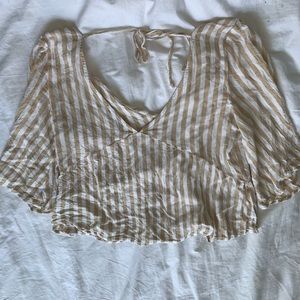 HOLLISTER v neck blouse with tie in the back
